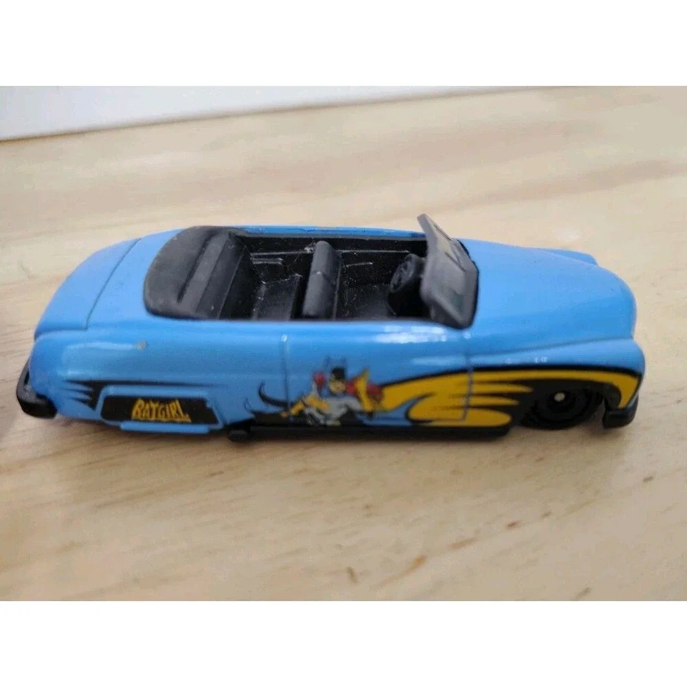 DISNEY PIXAR CARS 2 LIGHTNING MCQUEEN RUST-EZE And Batman Blue 49 Merc 2003 Lot